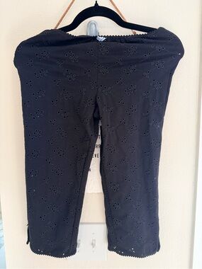 Women's Black Eyelet Cropped Pants